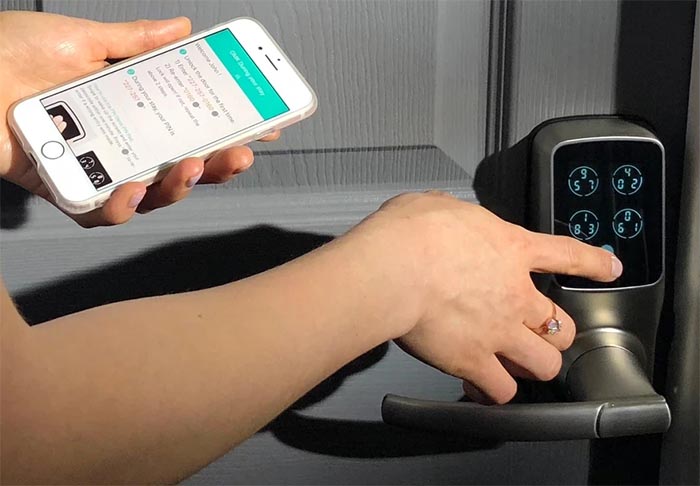 LOCKLY Duo Smart Lock Review: Latch & Deadbolt In One - Nerd Techy