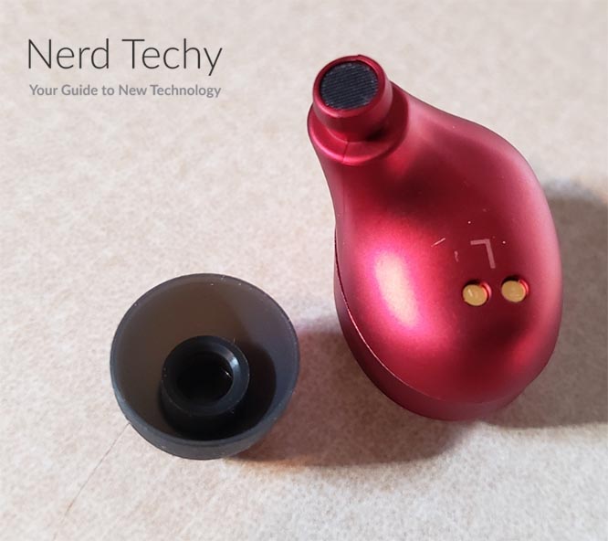 Review of Raycon "The Everyday" Earbuds (E25 2021 Edition)