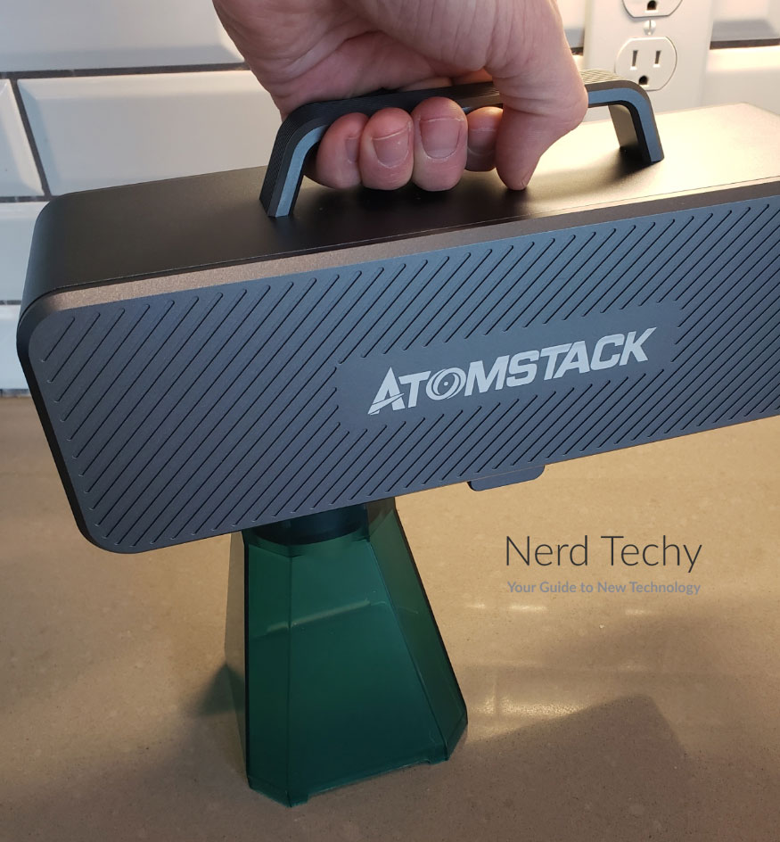 ATOMSTACK M4 Fiber Laser Engraver Review & Unboxing
