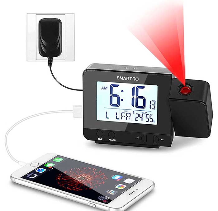 Best Projection Alarm Clocks to Display Time on a Wall or Ceiling (2023)