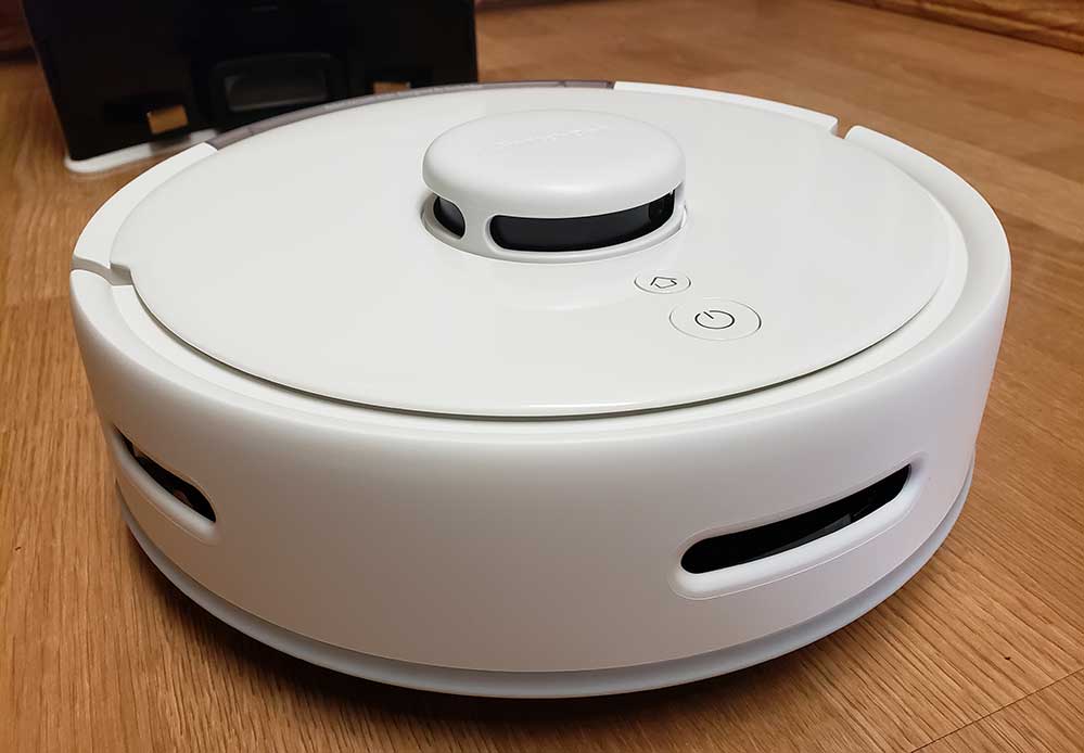 SwitchBot K10+ Review Mini Robot Vacuum with SelfEmptying Base