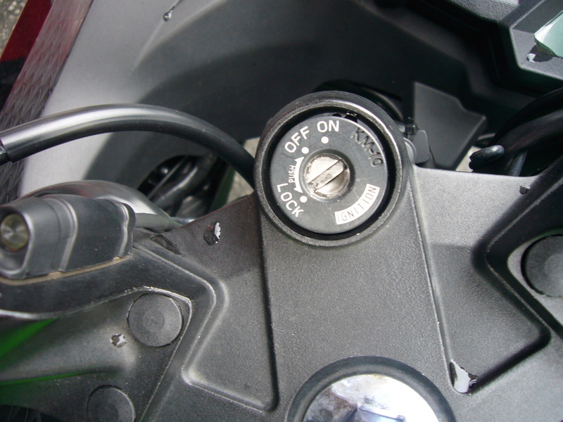 200以上 車の鍵 抜けない 985826車の鍵 回らない 抜けない