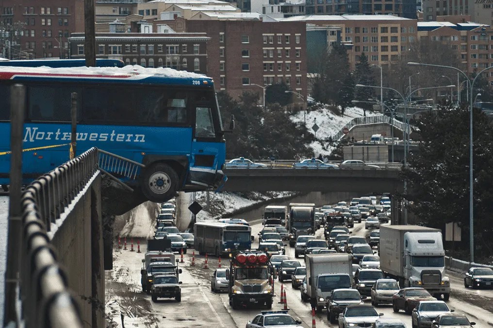 Bus Accident Attorney in Illinois