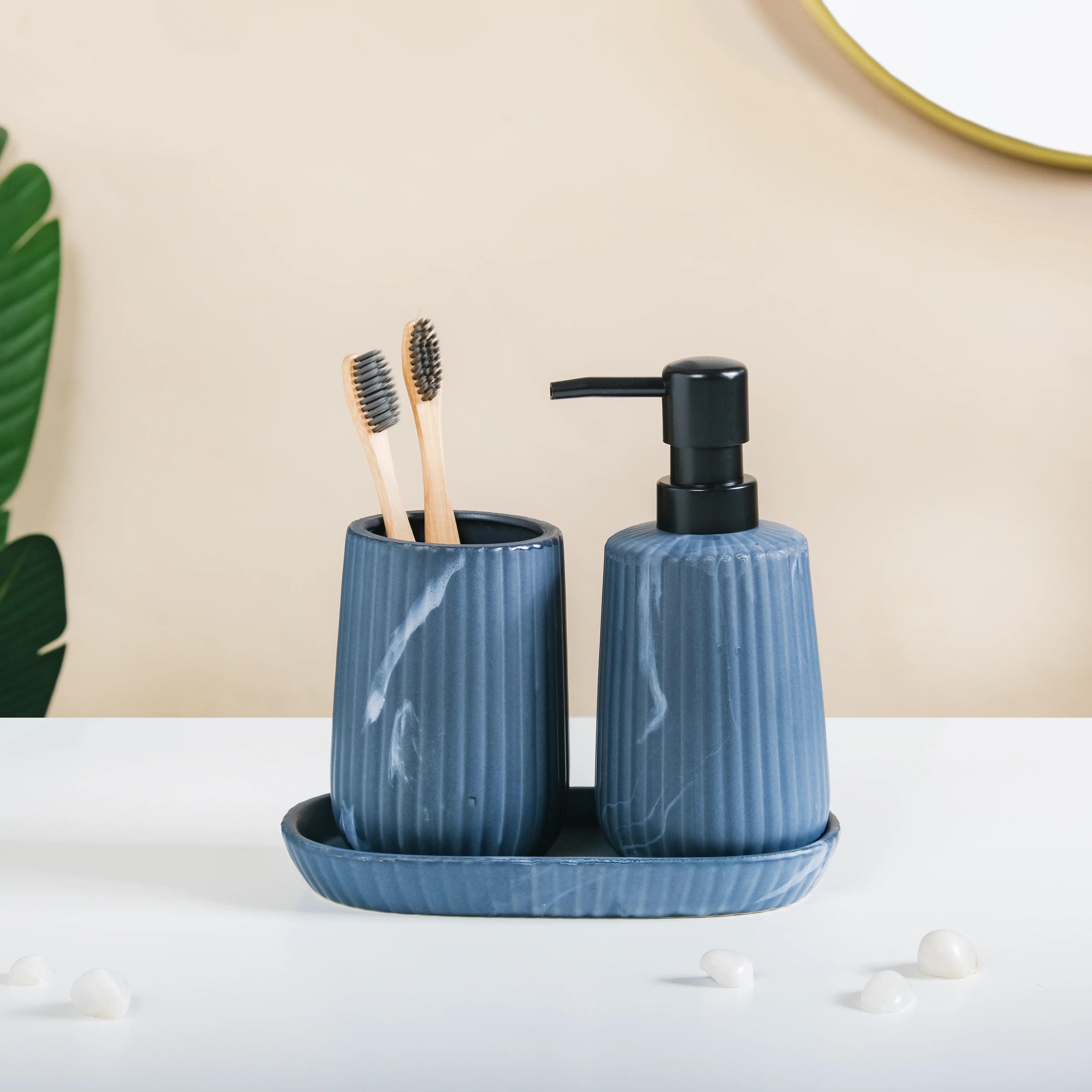 Sleek Ceramic Bathroom Set Of 3 Online Premium Bath Set Nestasia