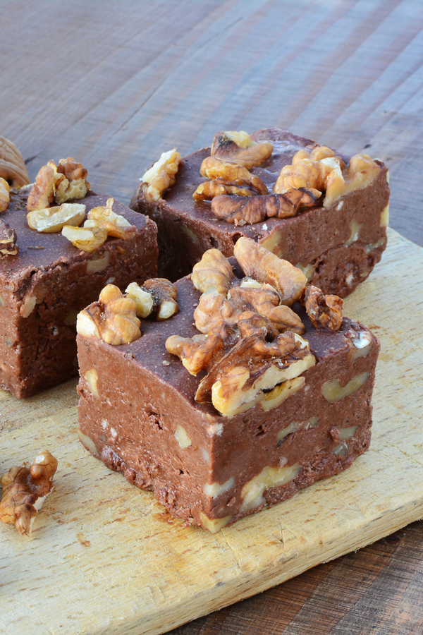 Weight Watchers Chocolate Walnut Fudge Nesting Lane