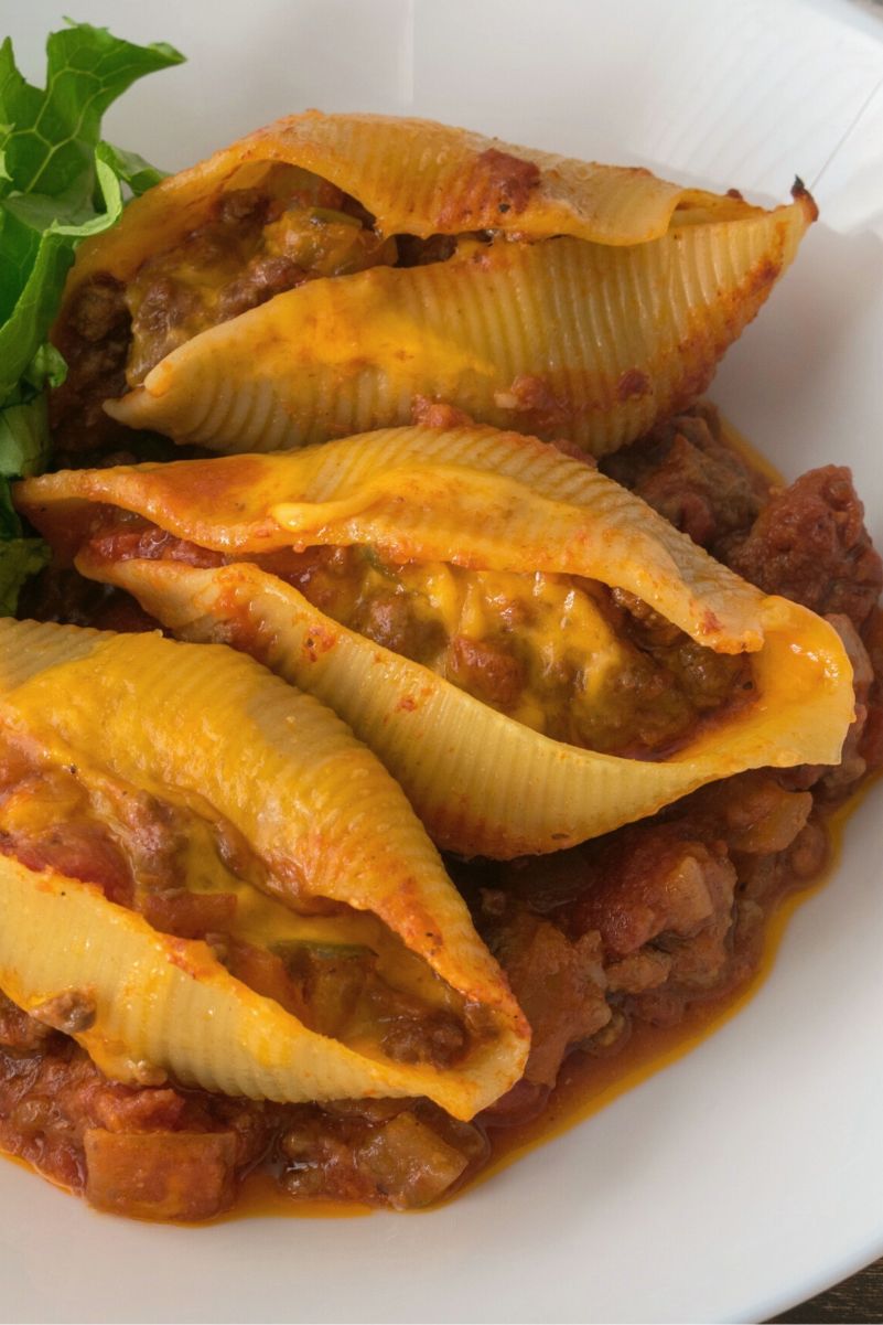 Weight Watchers Cheesy Ground Beef Stuffed Shells