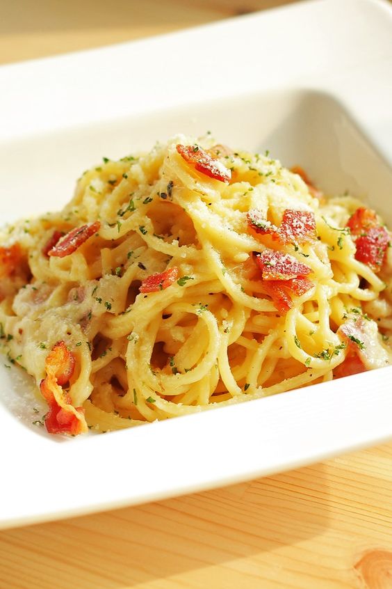 Quick and Easy Spaghetti with Bacon Nesting Lane Indulge