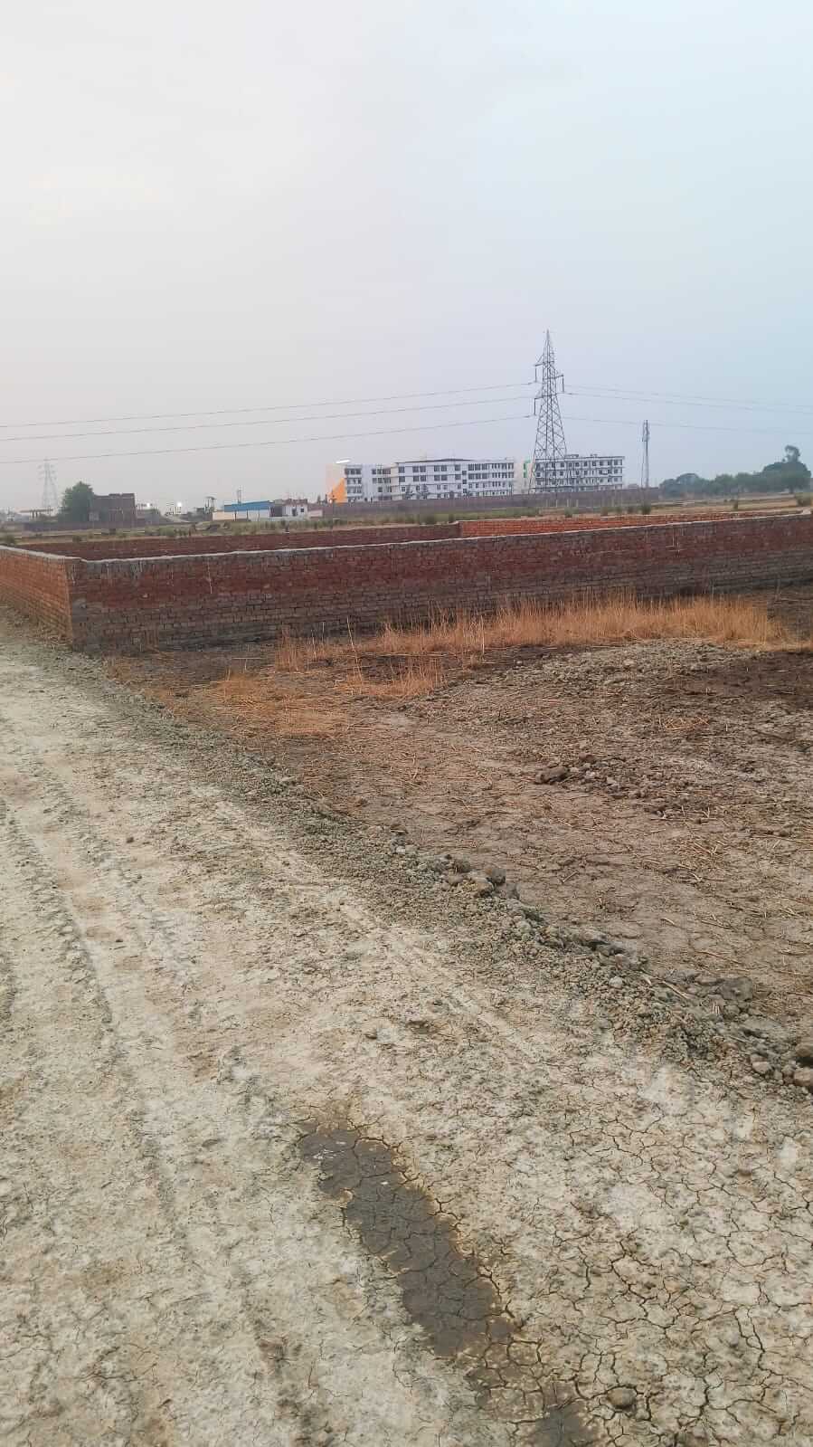 Residential Plots for Sale on RamnagarMughalsarai Highway, Varanasi