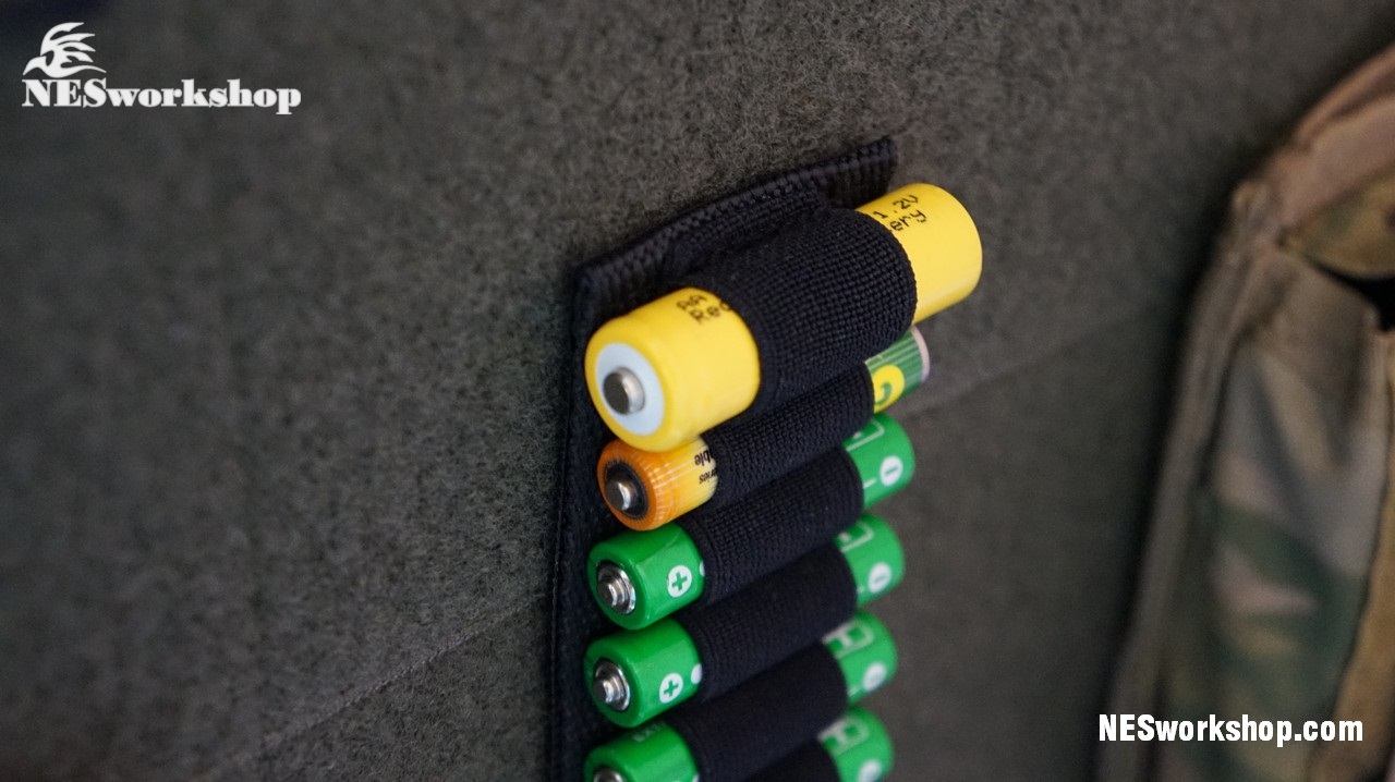 HOLDER BATTERIES ONE WAY AA AAA STICKS VELCRO BACK