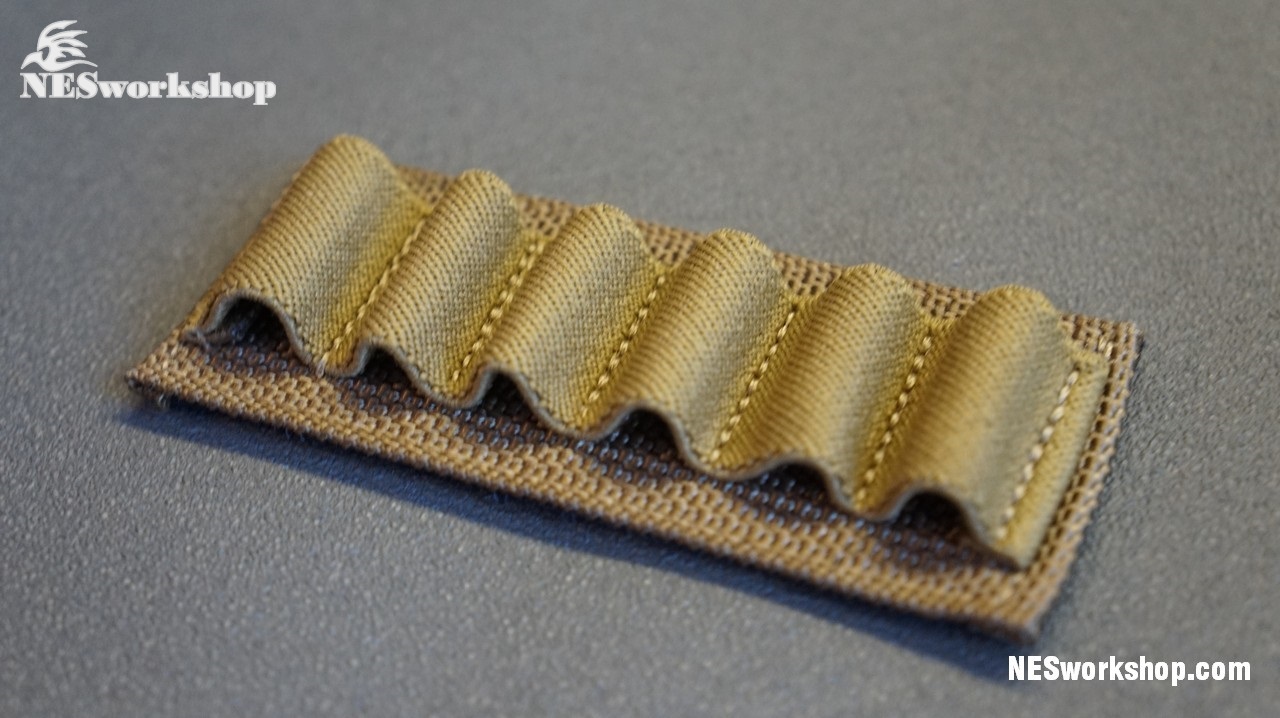 HOLDER BATTERIES ONE WAY AA AAA STICKS VELCRO BACK