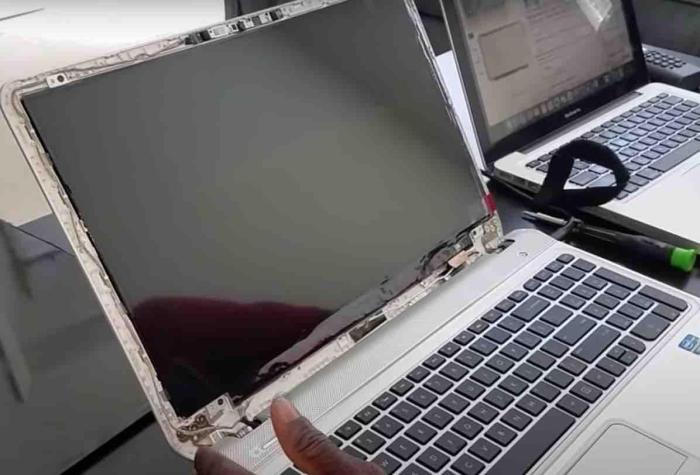 How Much Does It Cost to Fix a Laptop Screen How Much Does It Cost to Fix a Laptop Screen