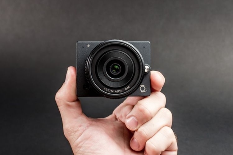 Z Camera E1