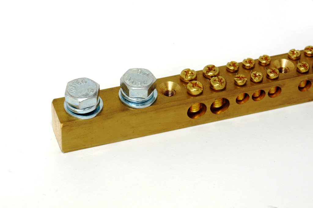 Neutral and Earth Bars