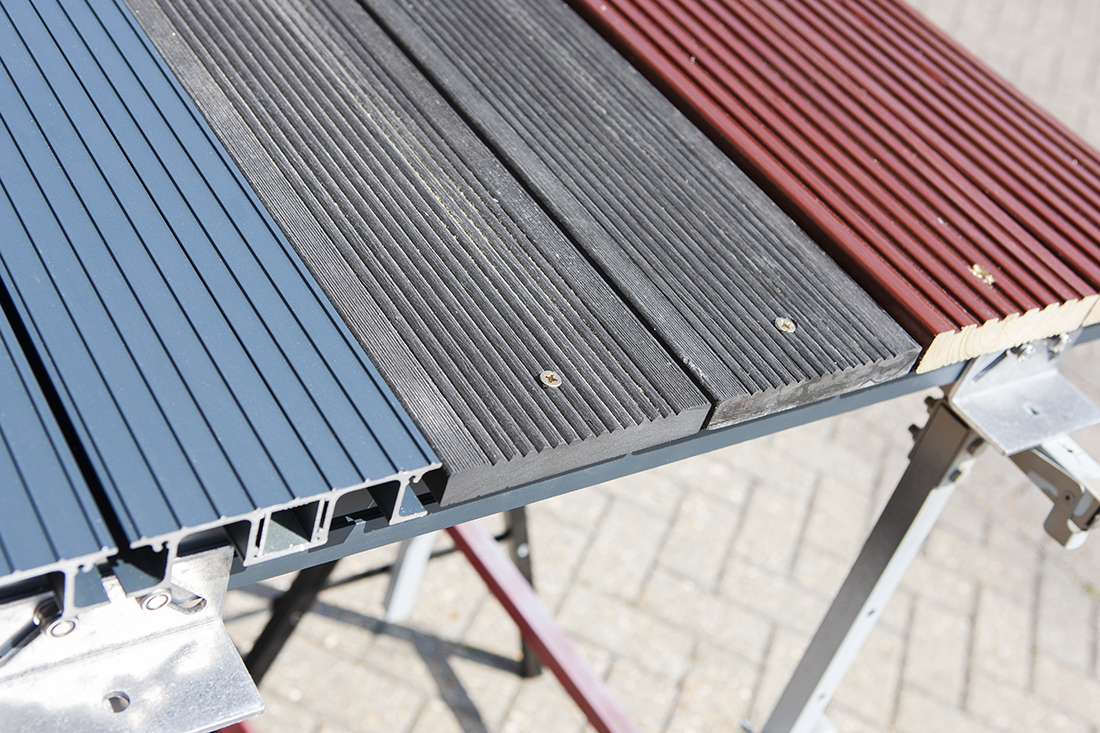 Does aluminium decking get hot? Comparative testing with timber and