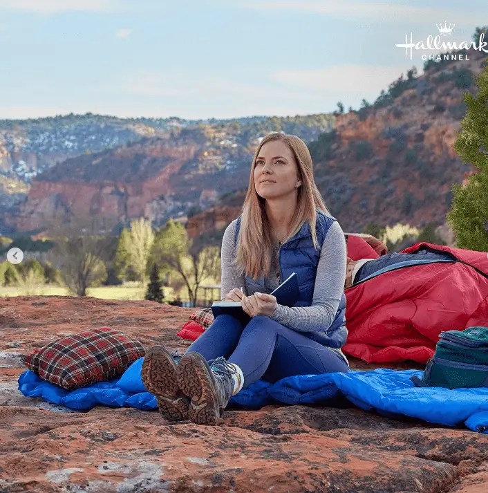 Cindy Busby Net Worth 2023 Husband, Age & Married Life