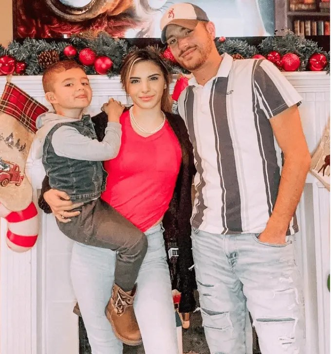 Chelsie Deville Net Worth 2024 Age, Education & Husband