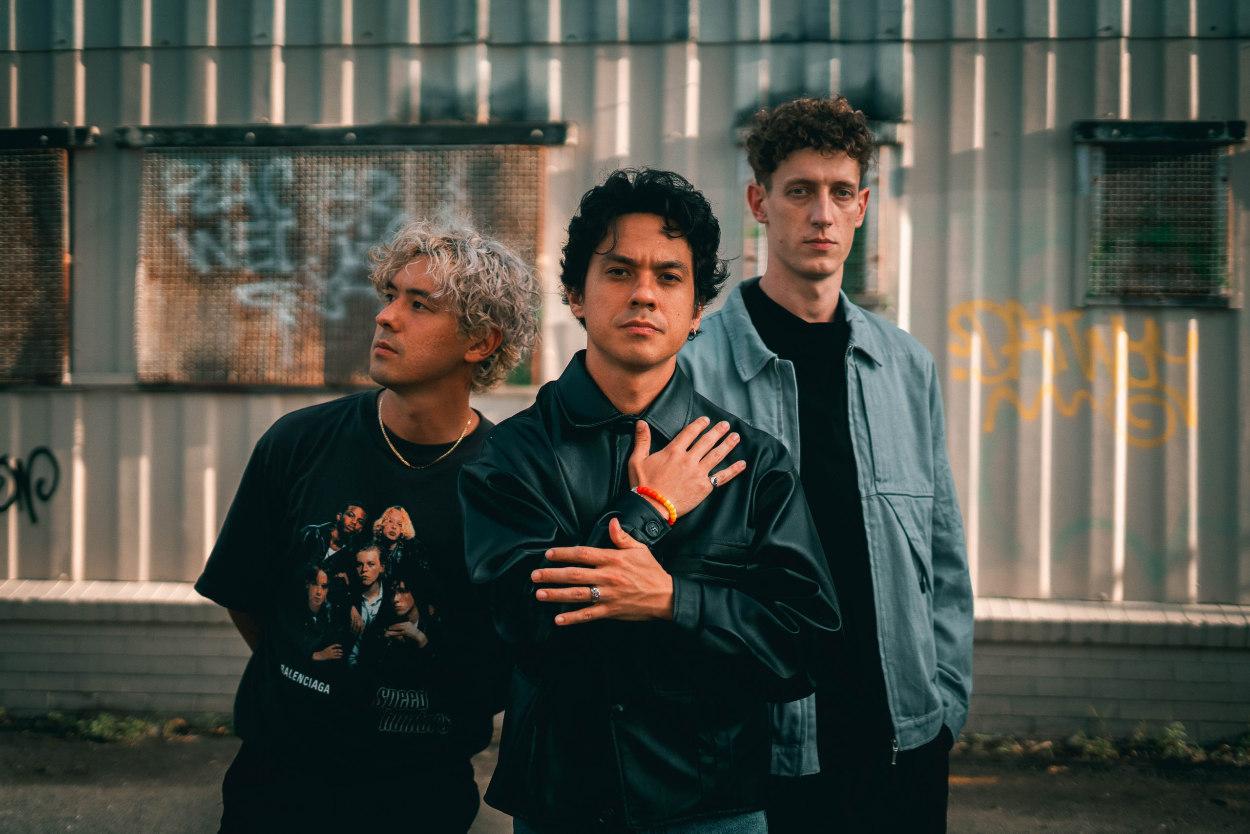 IndieRock Trio LAST DINOSAURS Share Psychedelic New Song + Video "The