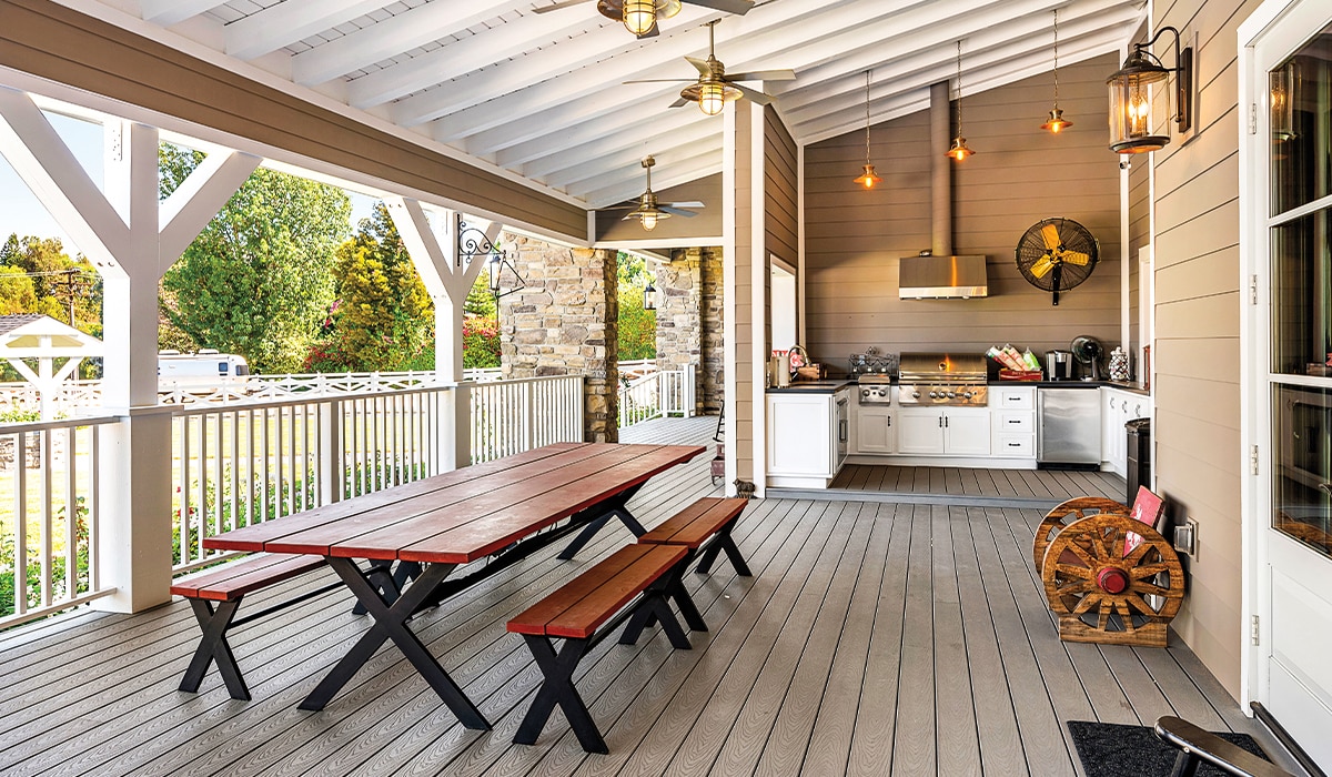 Featured Listing Lone Star Ranch