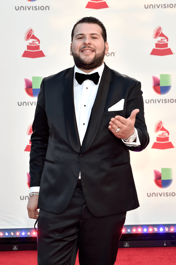 Details About El Fantasma Biography, Net Worth, Wife, Family Net