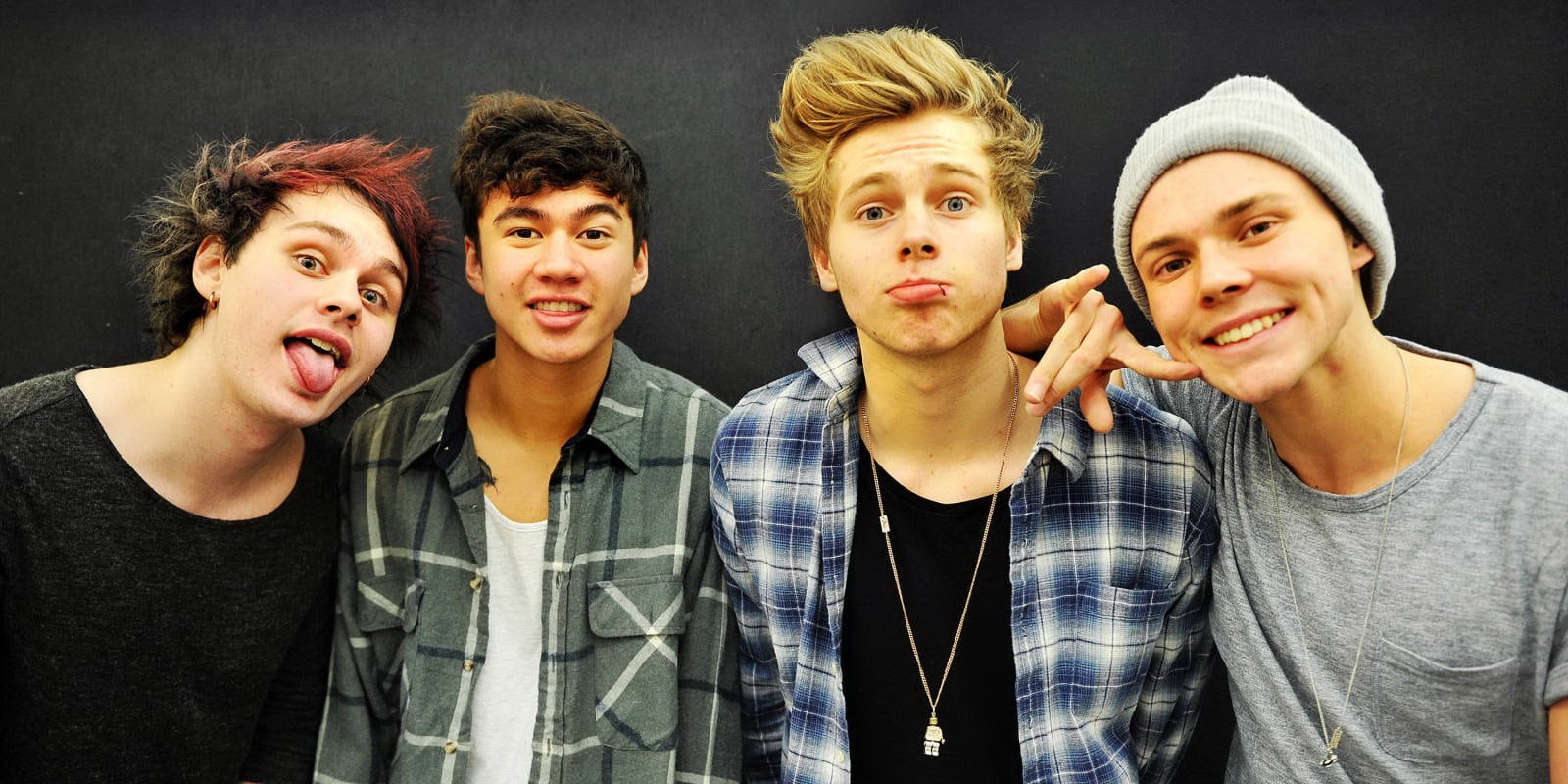 Luke Hemmings Net Worth 2024 Wiki, Married, Family, Wedding, Salary