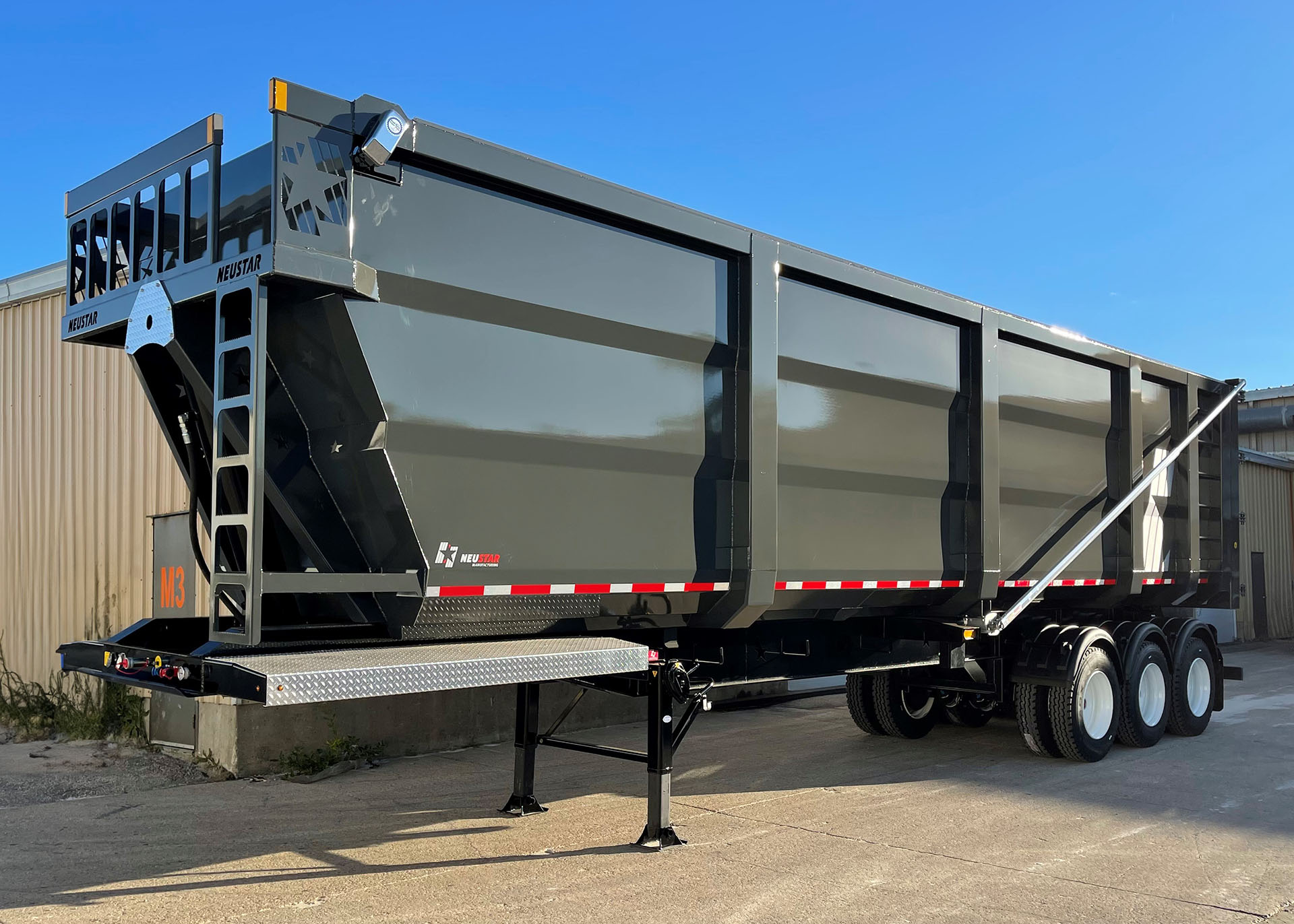 Optimal Payload Capacity with the Neustar Demolition Trailer
