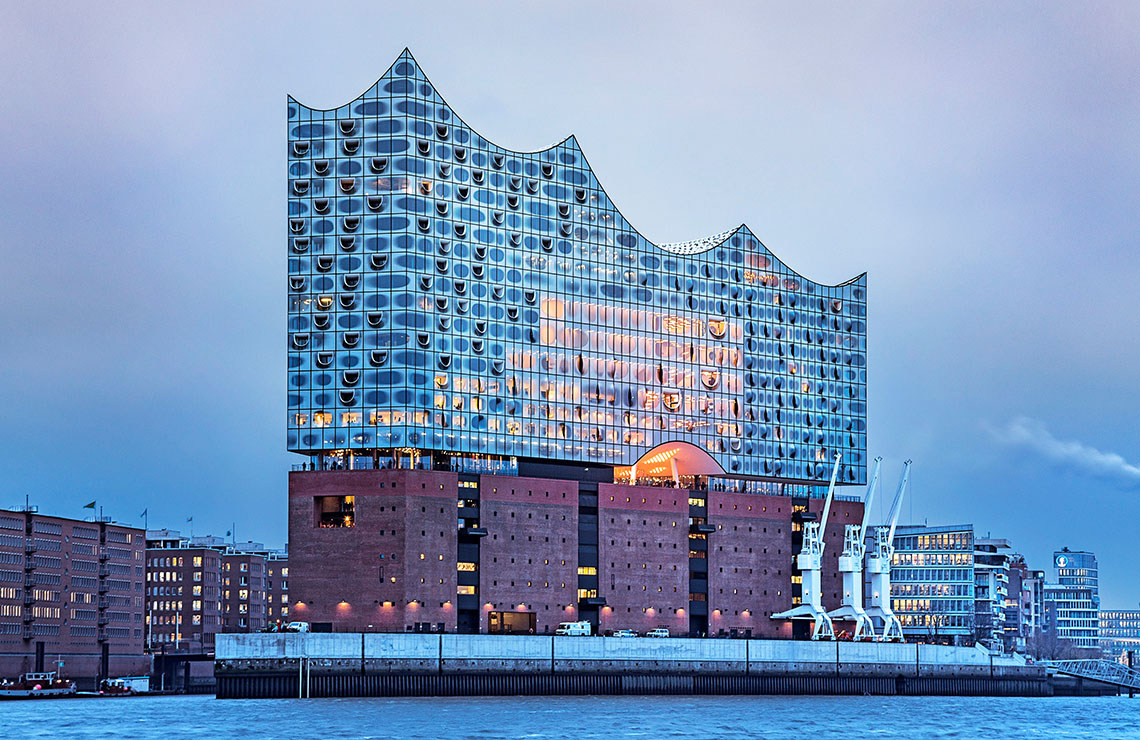 Neubauteam Die Hamburger Immobiliennacht In Der Elbphilharmonie