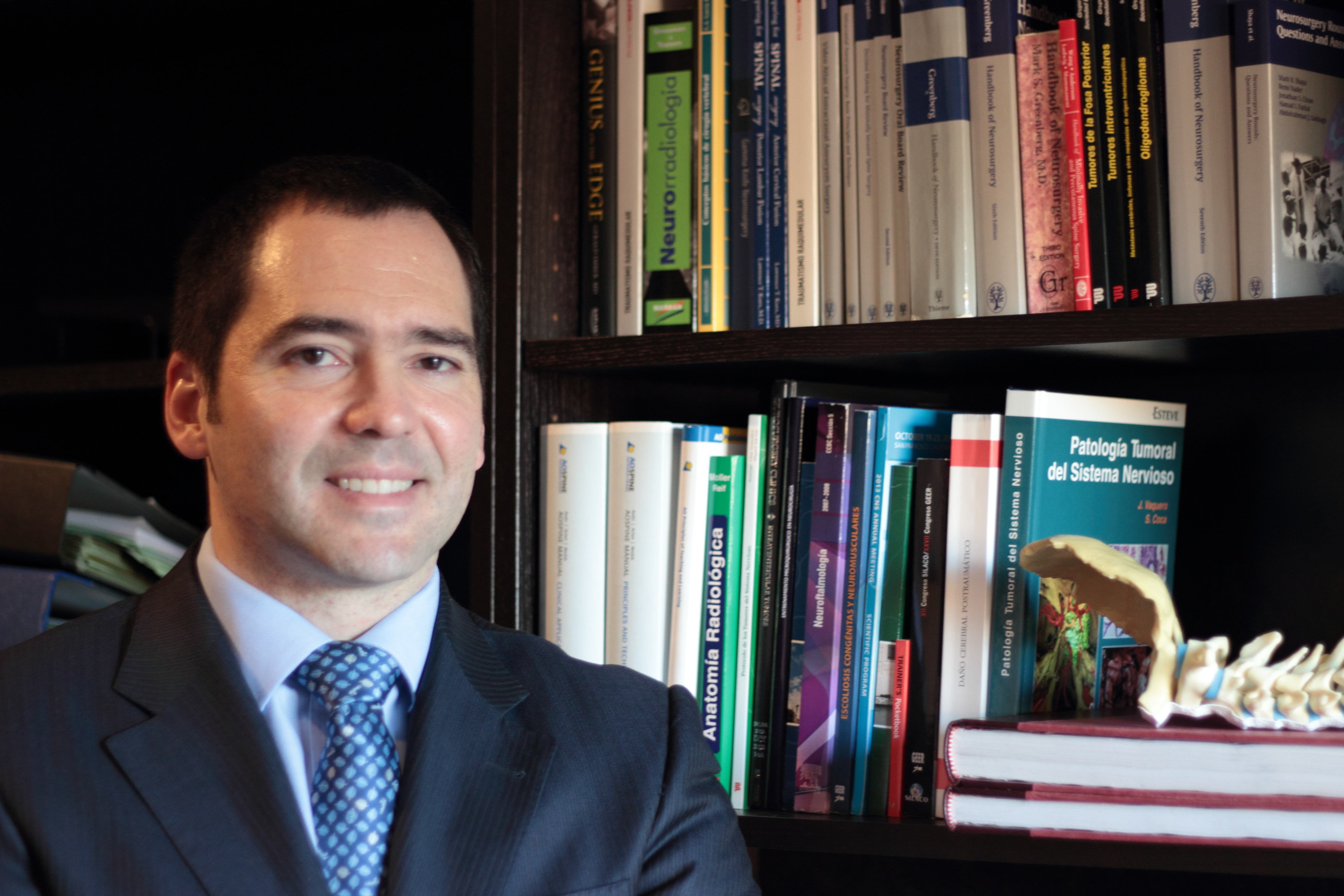 Biografía Dr. Avelino Parajón