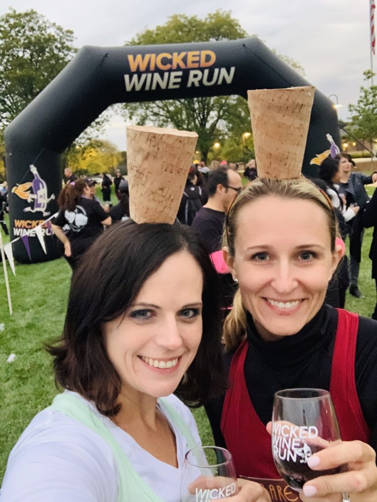 DIY Wine Bottle Costume NeverDoneWithFun