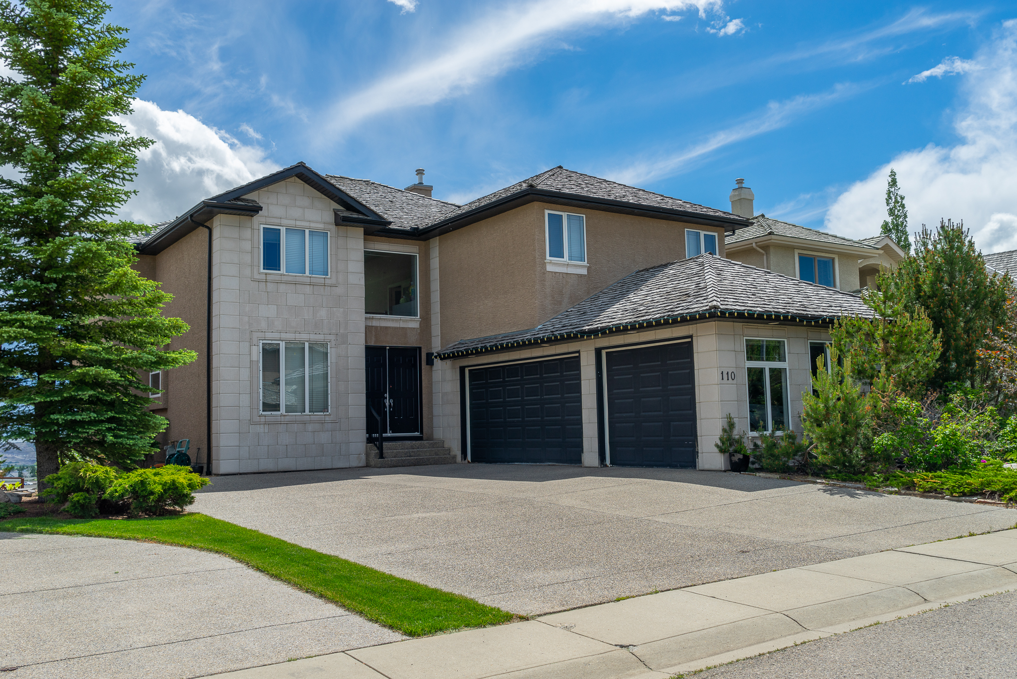 Royal Oak Calgary Neighbourhood Demographics and Statistics