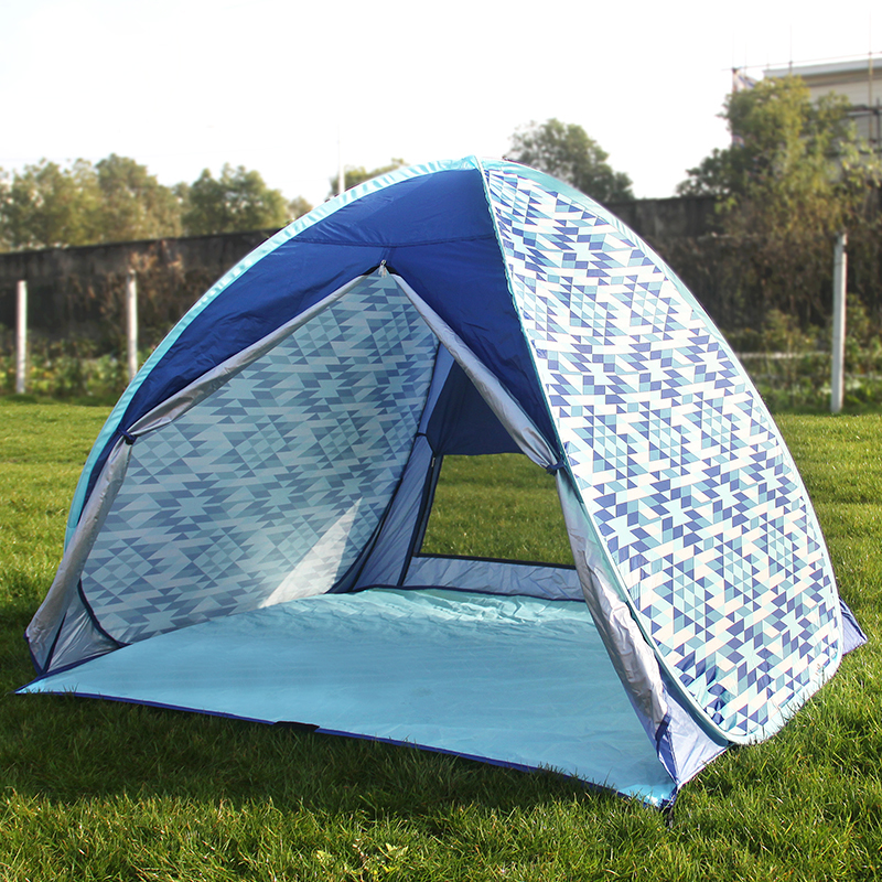 Beach tent