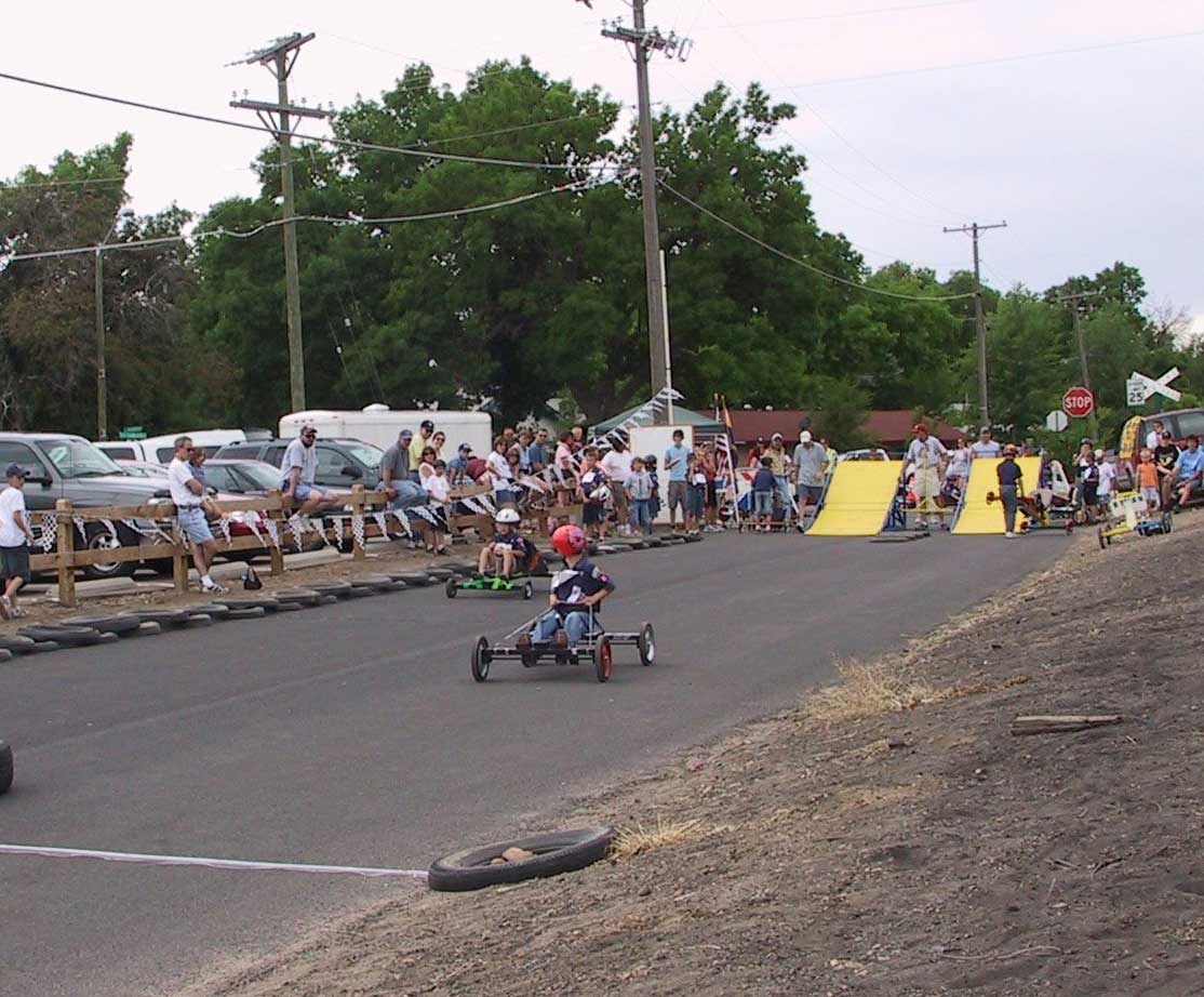 Electronic Finish Lines for Pinewood Derby and Hot Wheels Racing