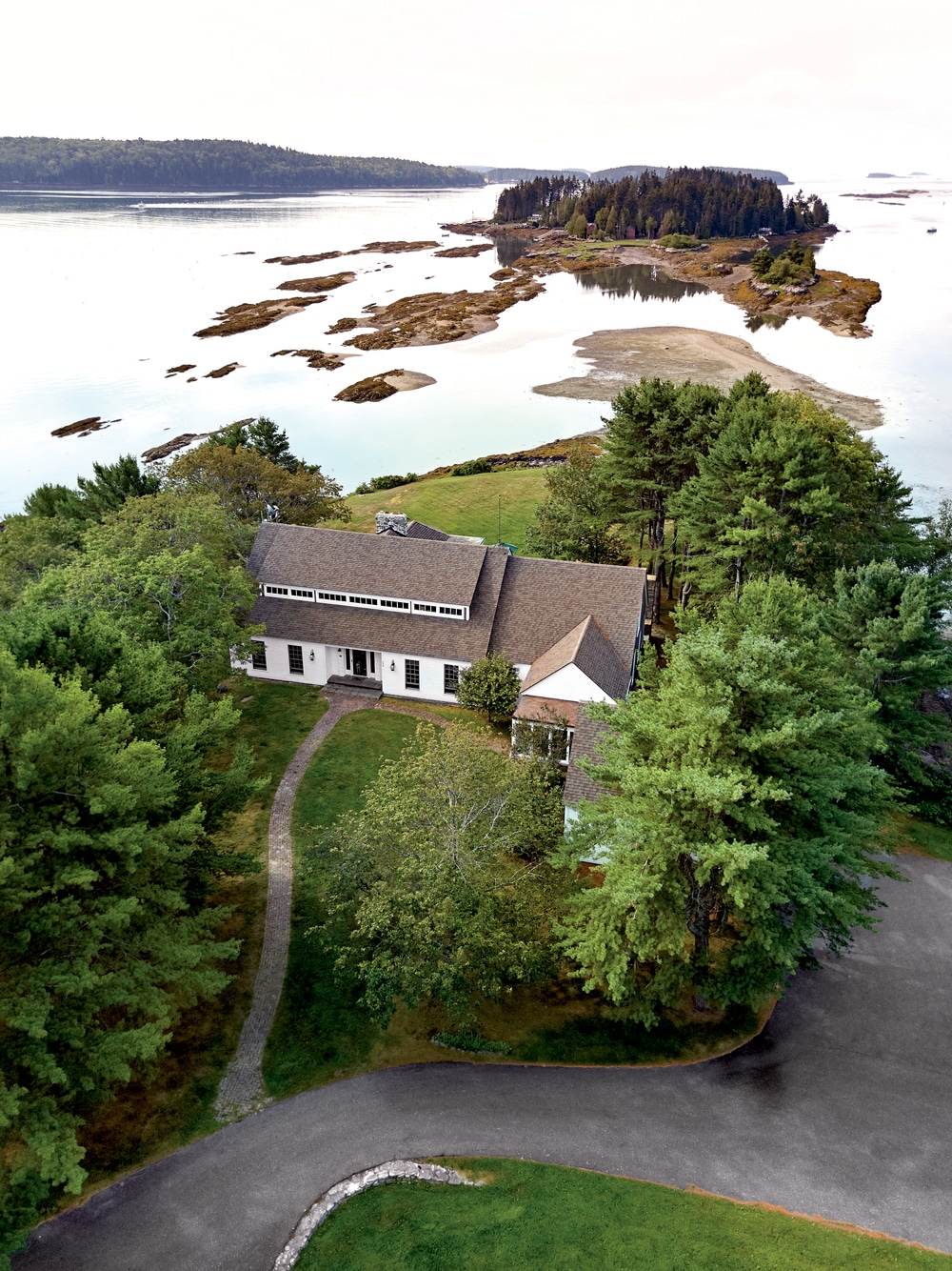 House Tour with Furniture Craftsman, Thomas Moser Yankee Magazine