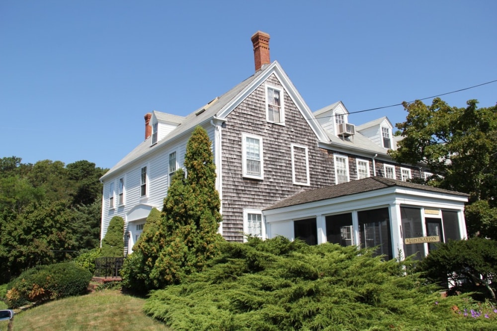Guide to Wellfleet, MA Hotels, Eateries & Attractions New England