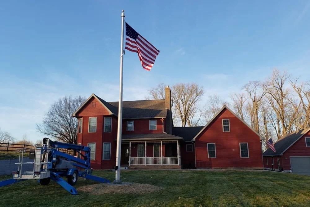 How to Choose a Residential Flagpole? New England’s Best Flags