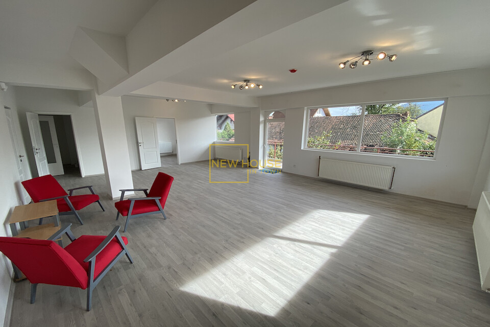 Commercial space for rent New House In Town