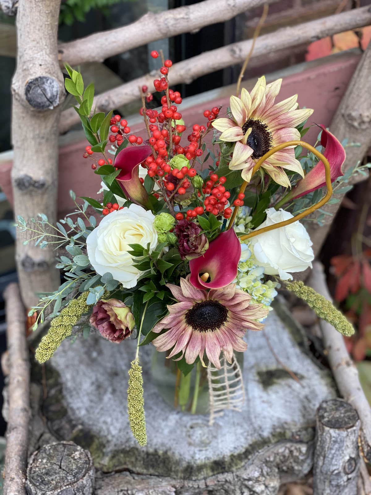 Showcase In Bloom Flowers & Gifts