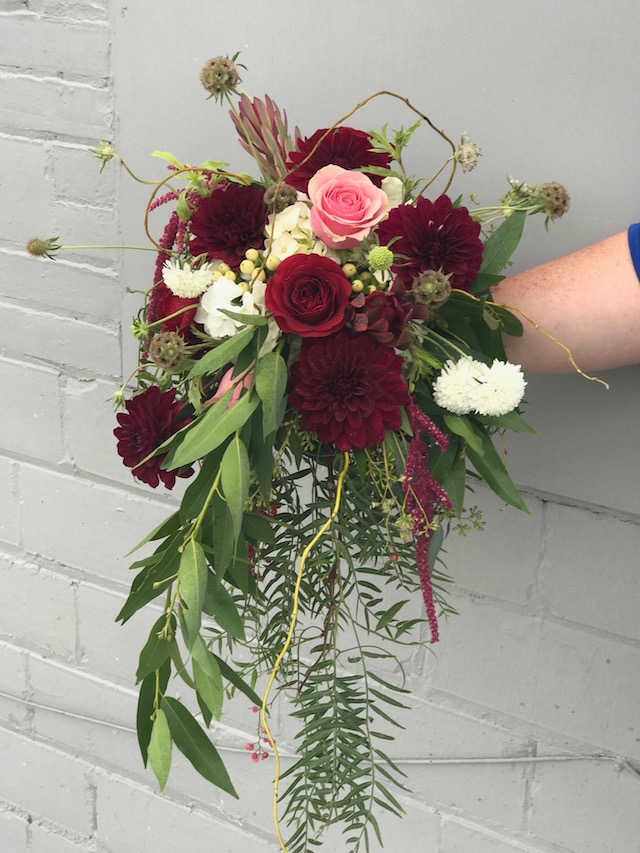 Home In Bloom Flowers & Gifts