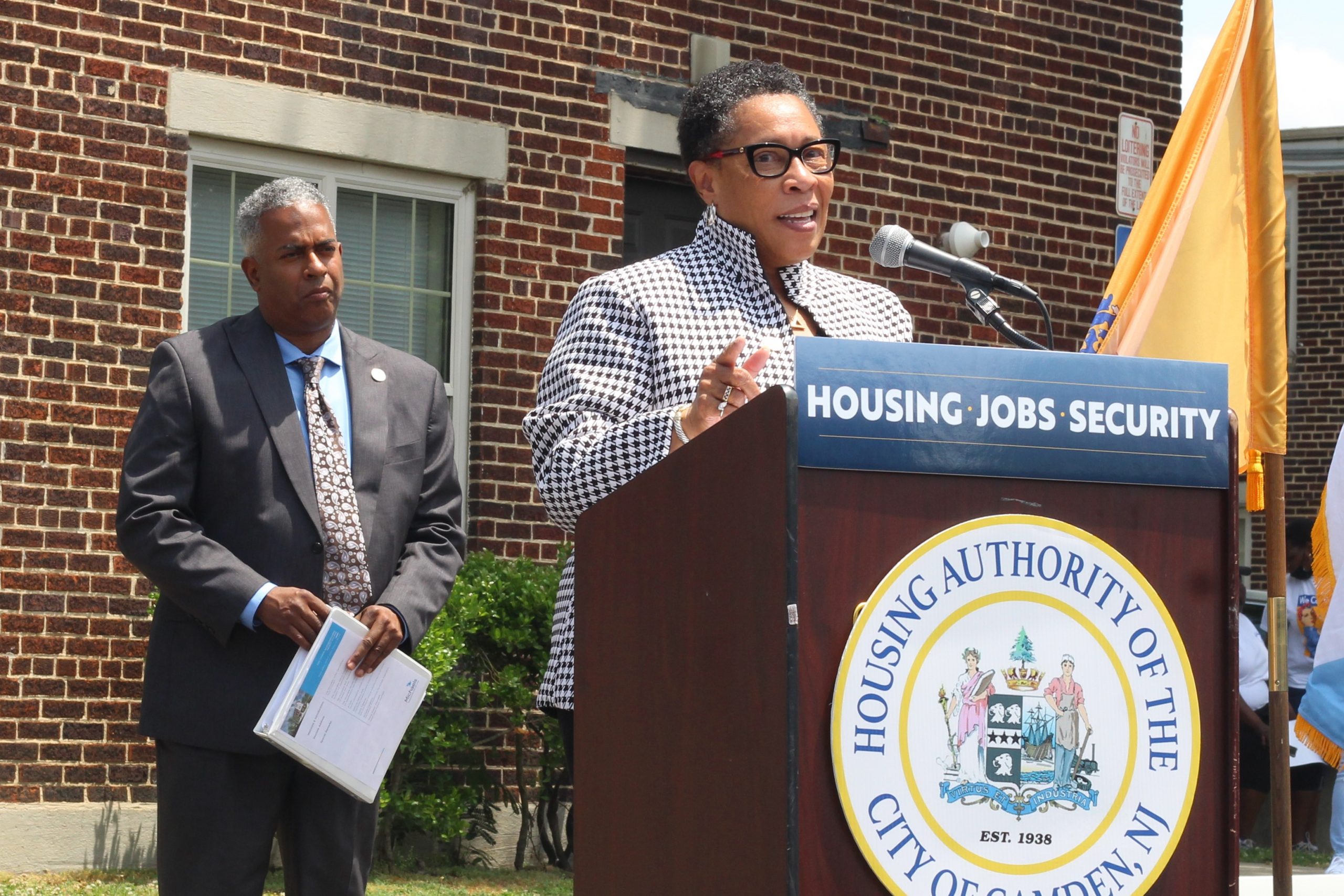 HUD secretary visit, 35 million grant could prove electoral boon for