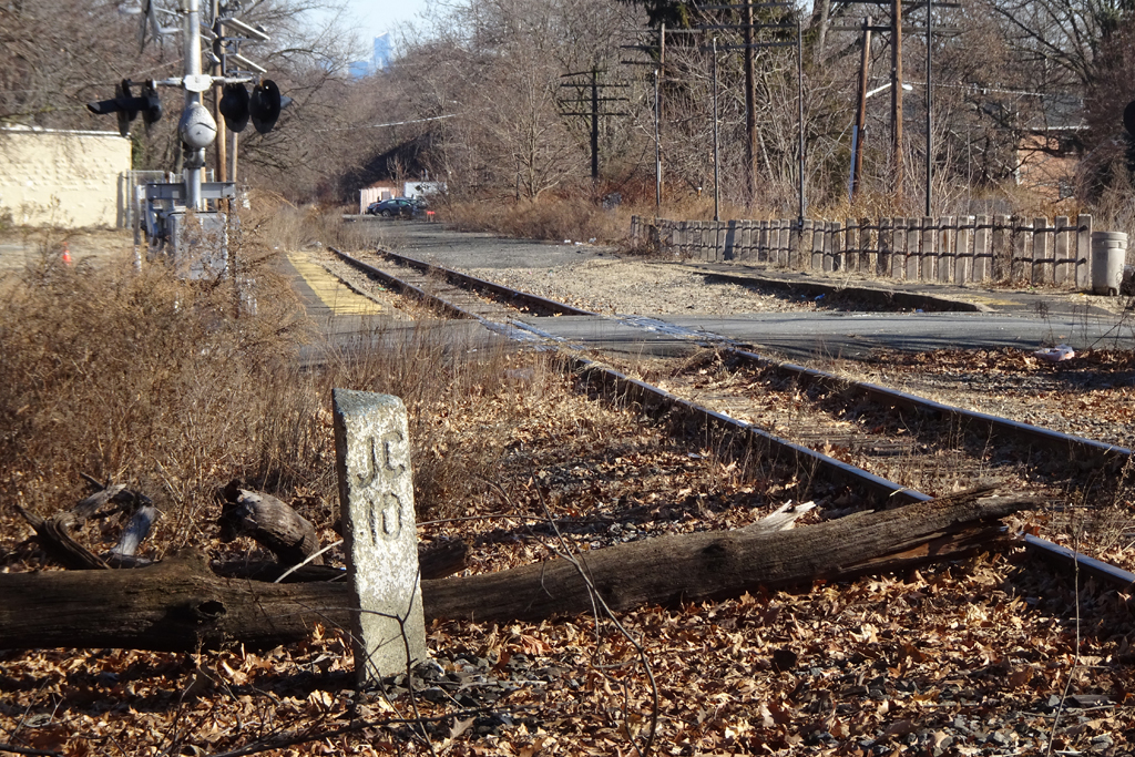 On celebrated EssexHudson Greenway, some feeling buyers' remorse • New