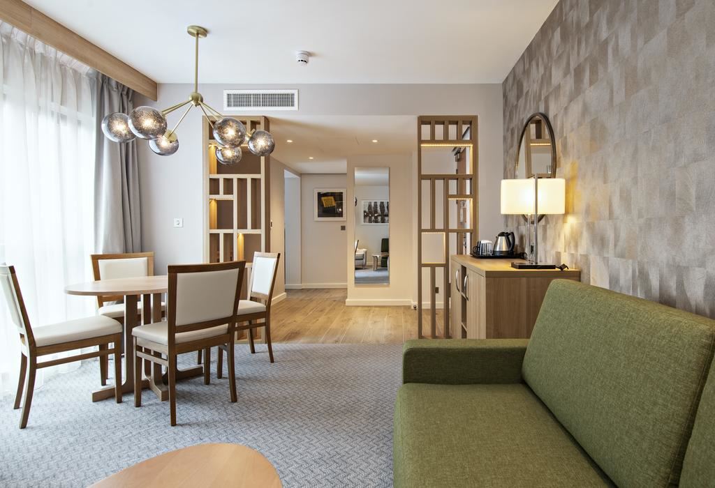 We supplied our Sorrento wallcovering to Hilton Garden Inn in Abingdon