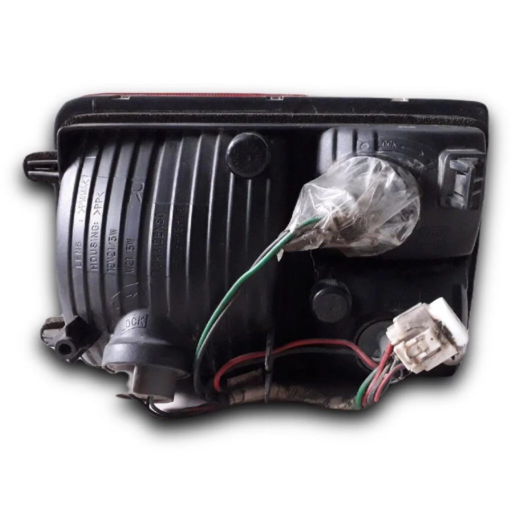 Suzuki Every Tail light DA64, TAILLAMP ASSY RHS New PG Enterprises