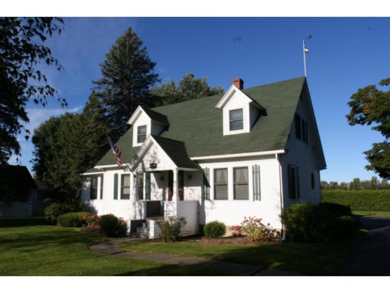 Conley Country Real Estate 230 Main Street Derby, Vermont Newport Dispatch