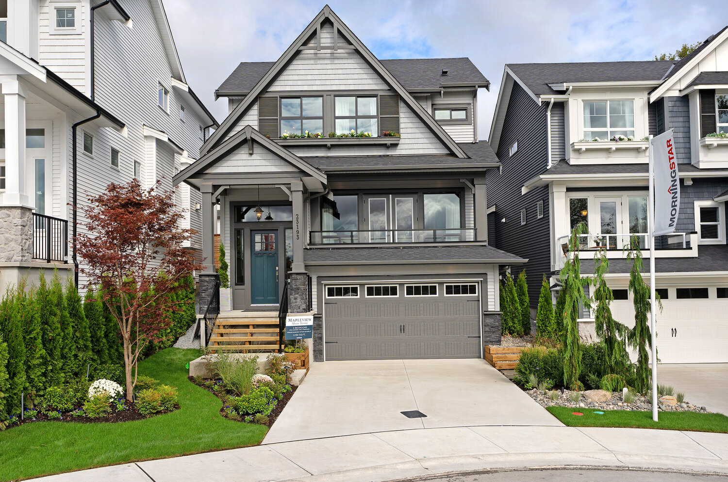 Roslyn Ridge Single Family Homes New Rhodes Construction