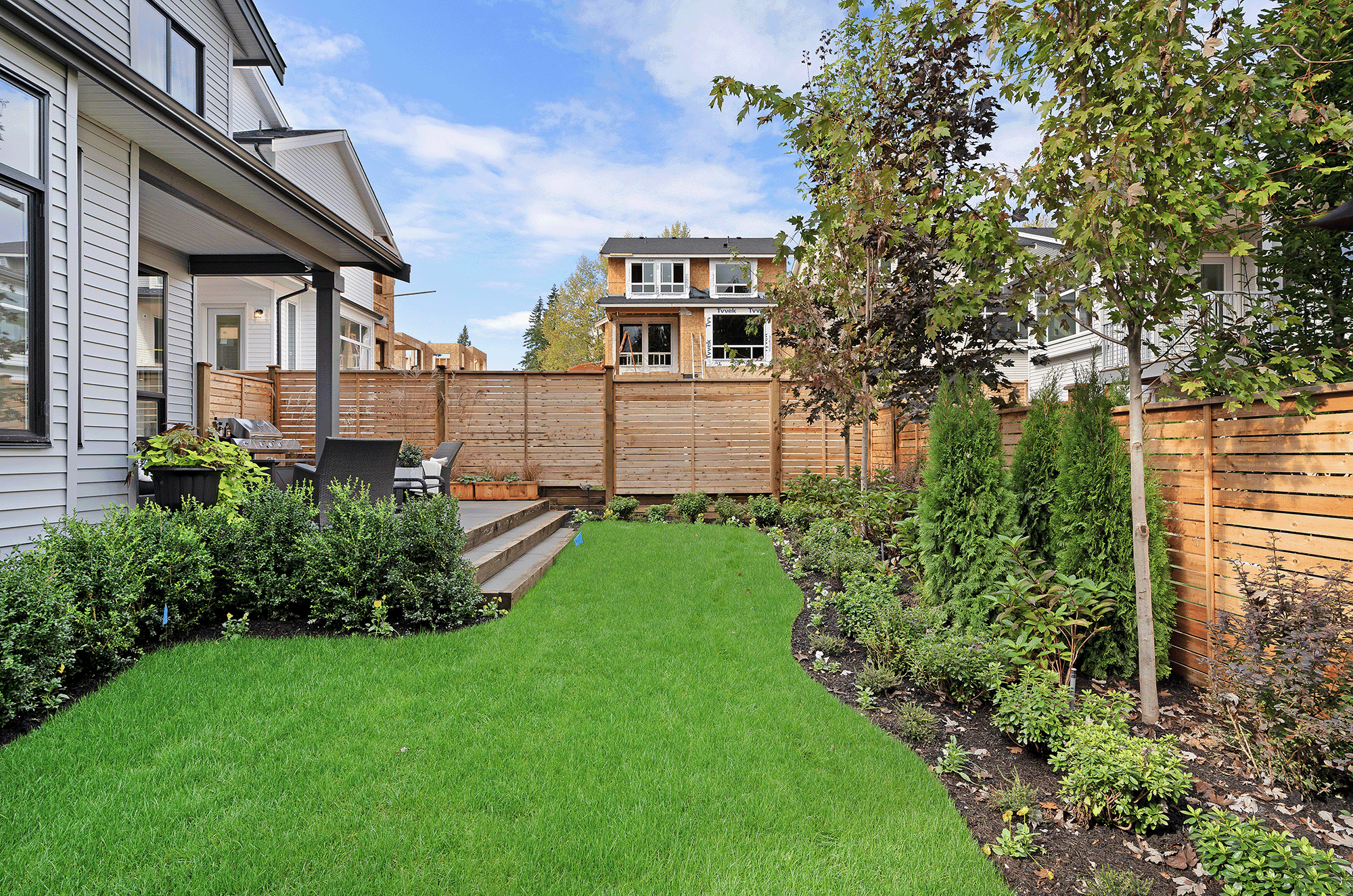 Roslyn Ridge Single Family Homes New Rhodes Construction