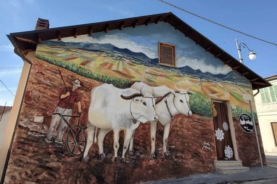 Gioia dei Marsi: un nuovo murale dedicato al tema della transumanza