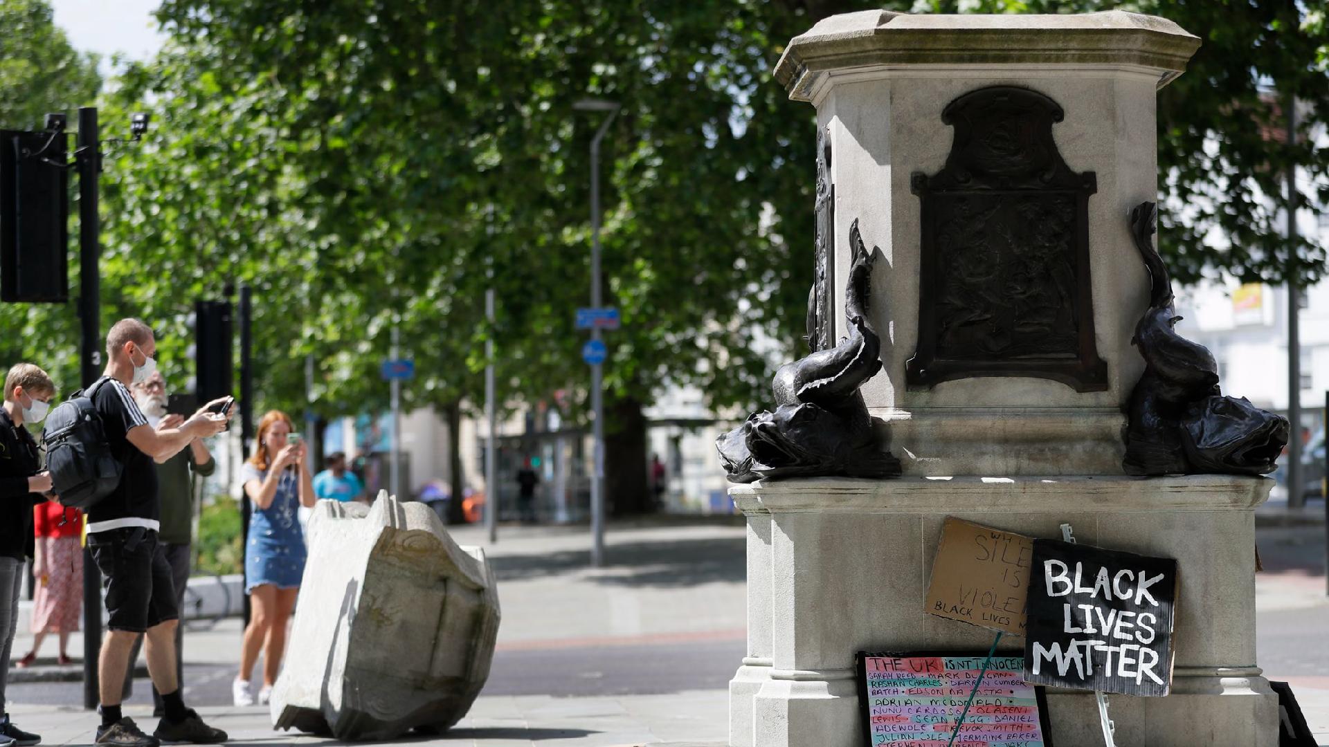 UK Statue of slave trader does not need to be reinstated CGTN