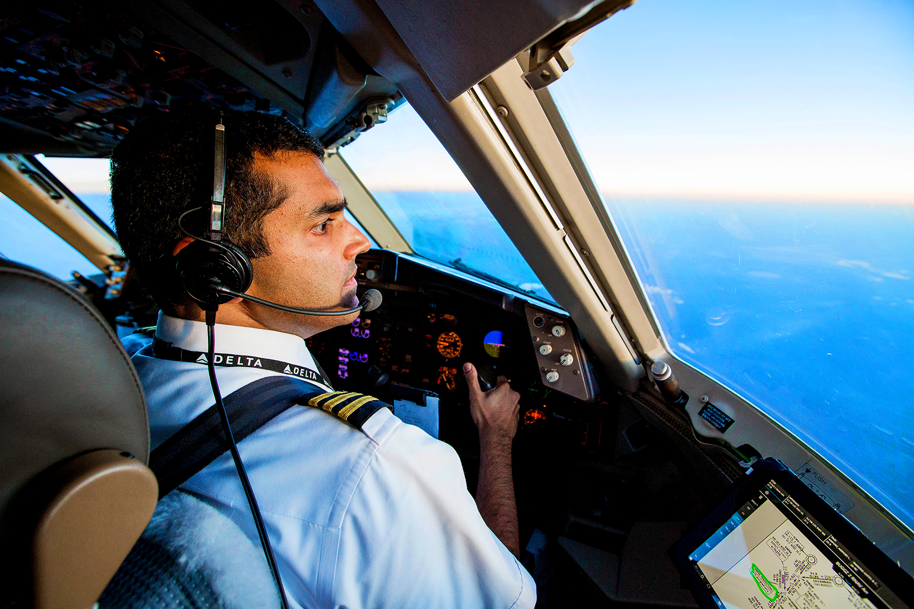 Delta propels next generation of pilots through innovative career paths
