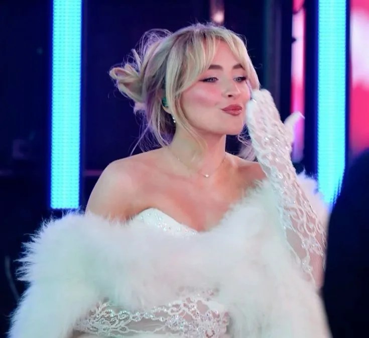 The True Story Behind Sabrina Carpenter's Love Life