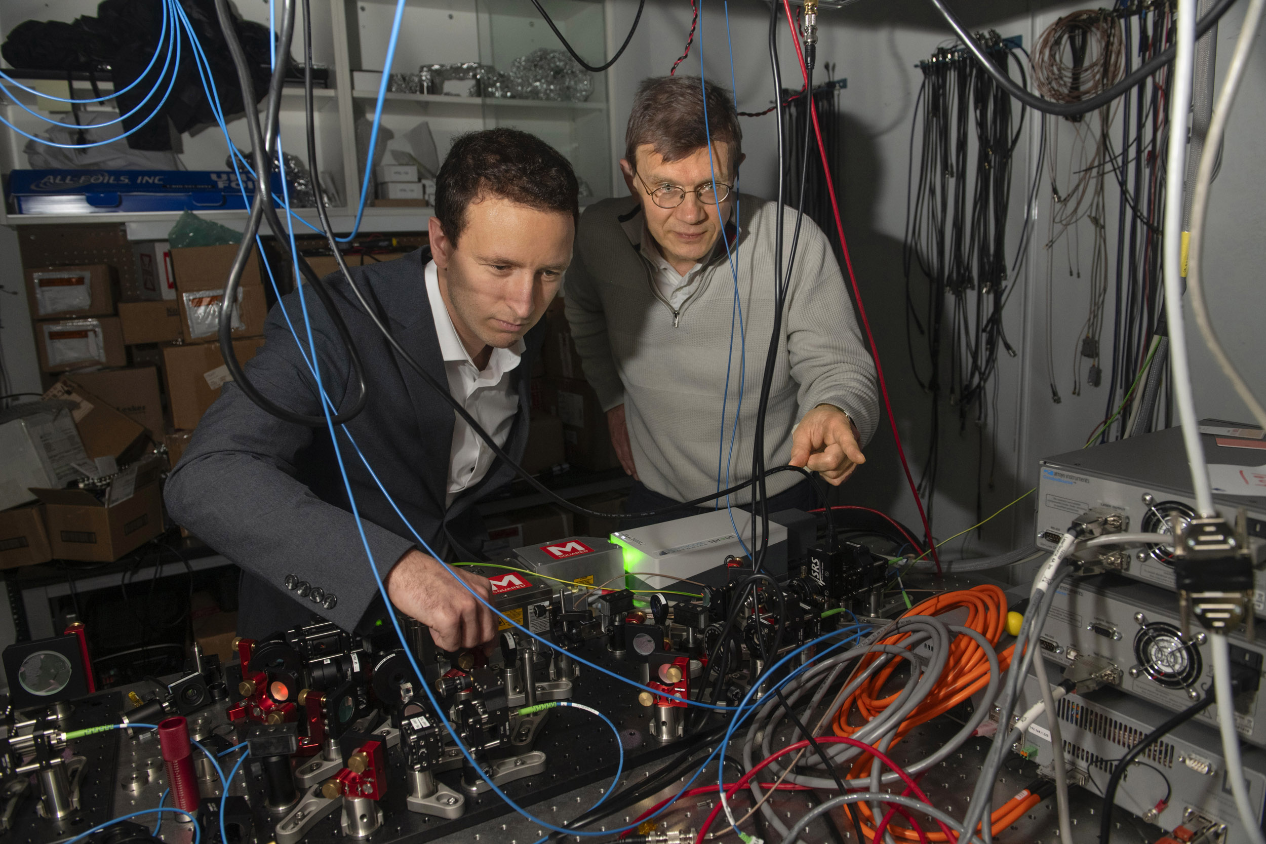 Harvard researchers create first logical quantum processor — Harvard(03)