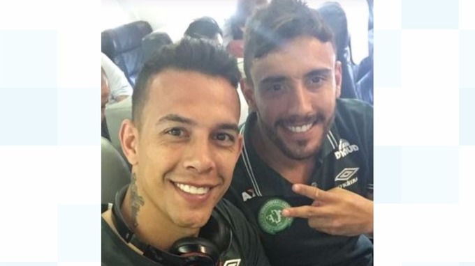 Goalkeeper Who Initially Survived Plane Crash Dies - Itv News